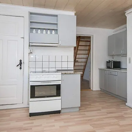 Holiday V Holiday home